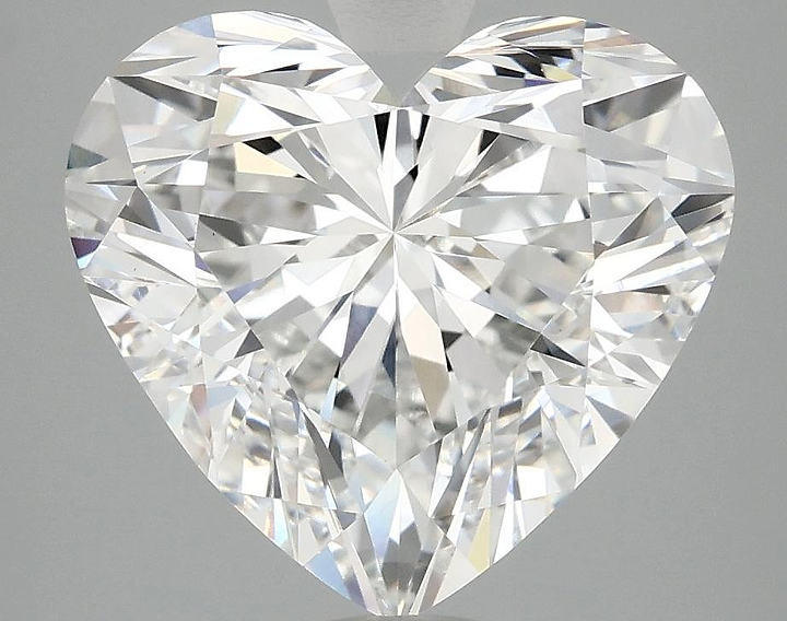 5.01 Carat Heart Shaped Ideal Cut VS1 IGI Certified Lab Grown Diamond