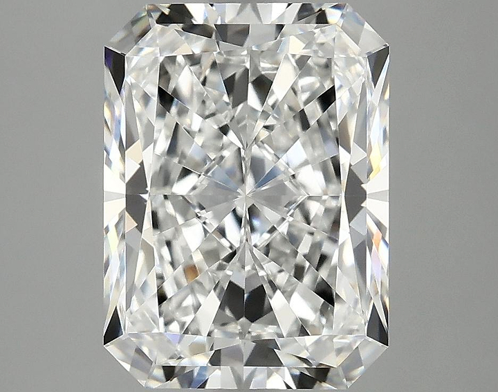 4.04 Carat Radiant Shaped Excellent Cut VVS2 IGI Certified Lab Grown Diamond