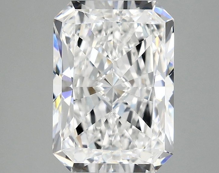 3.02 Carat Radiant Shaped Ideal Cut VVS2 IGI Certified Lab Grown Diamond