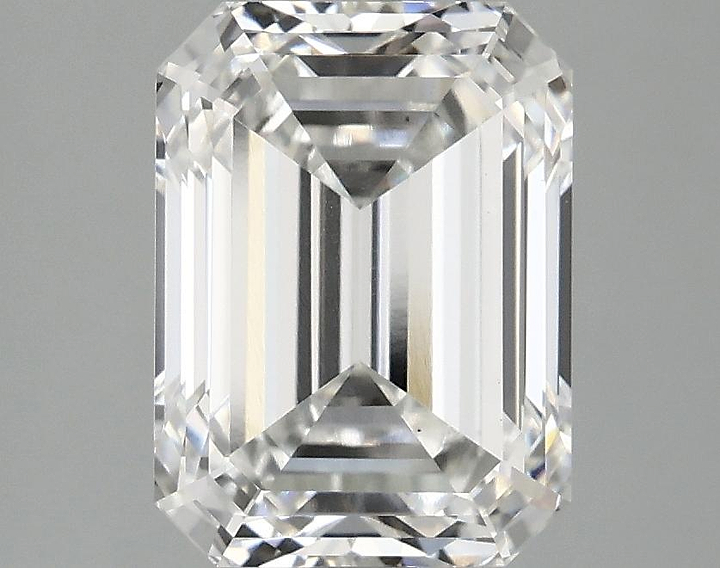 3.09 Carat Emerald Shaped Excellent Cut VS1 IGI Certified Lab Grown Diamond