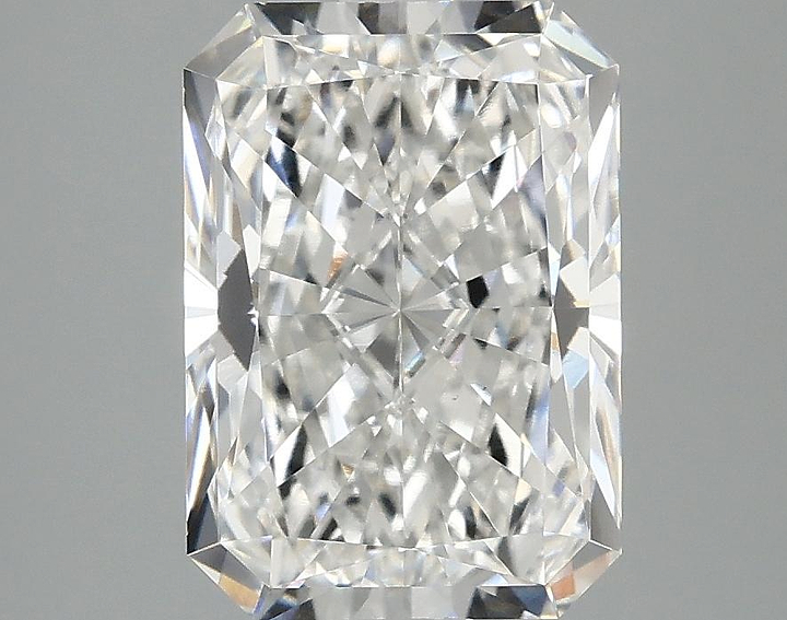 3.08 Carat Radiant Shaped Ideal Cut VS1 IGI Certified Lab Grown Diamond