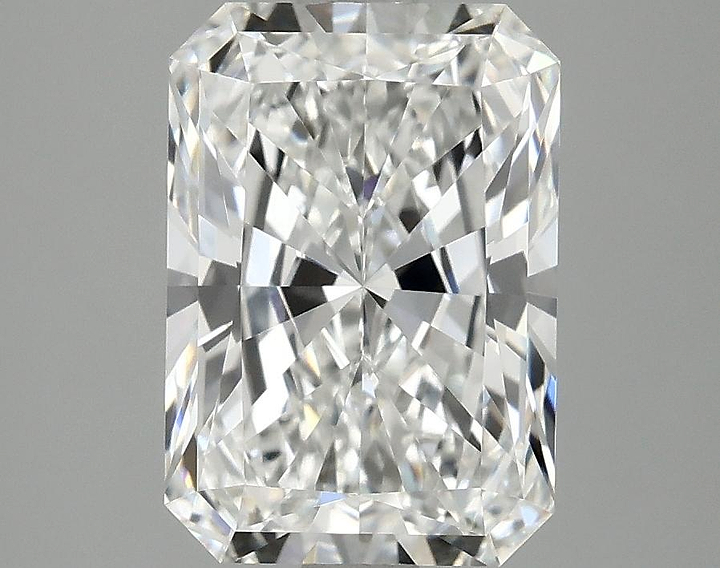 3.04 Carat Radiant Shaped Ideal Cut VVS2 IGI Certified Lab Grown Diamond