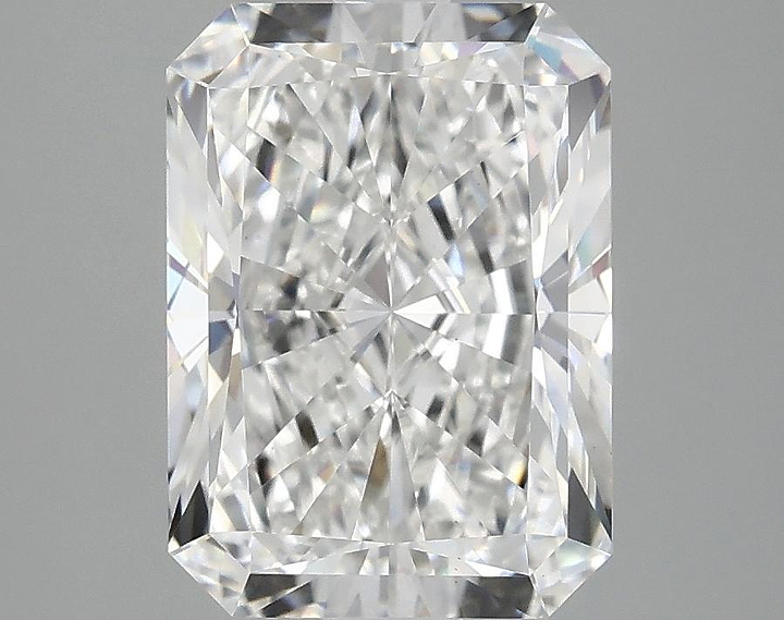 3.1 Carat Radiant Shaped Excellent Cut VS1 IGI Certified Lab Grown Diamond