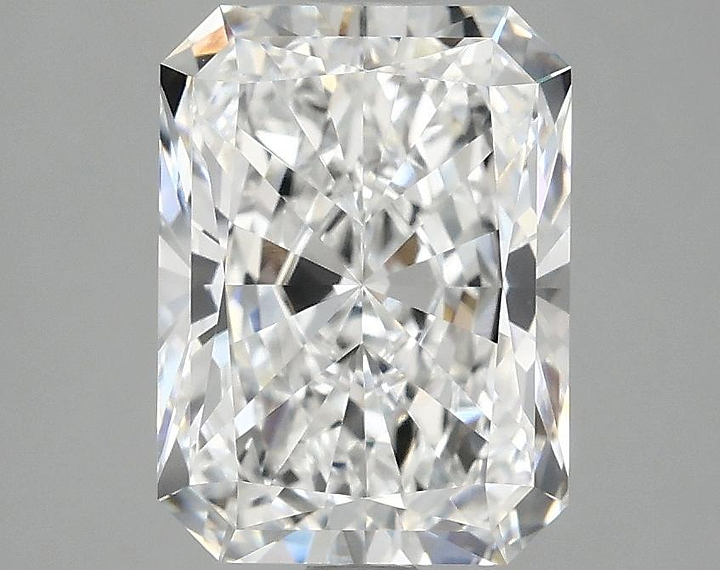 2.99 Carat Radiant Shaped Excellent Cut VS1 IGI Certified Lab Grown Diamond