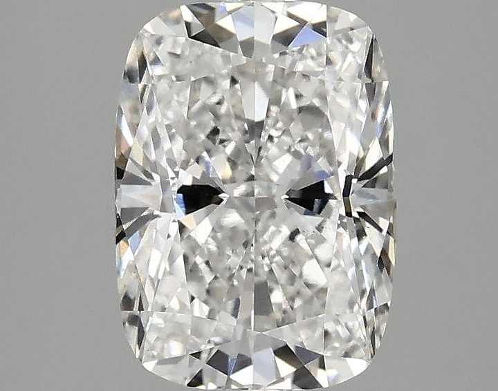 2.1 Carat Cushion Shaped Excellent Cut VS2 IGI Certified Lab Grown Diamond