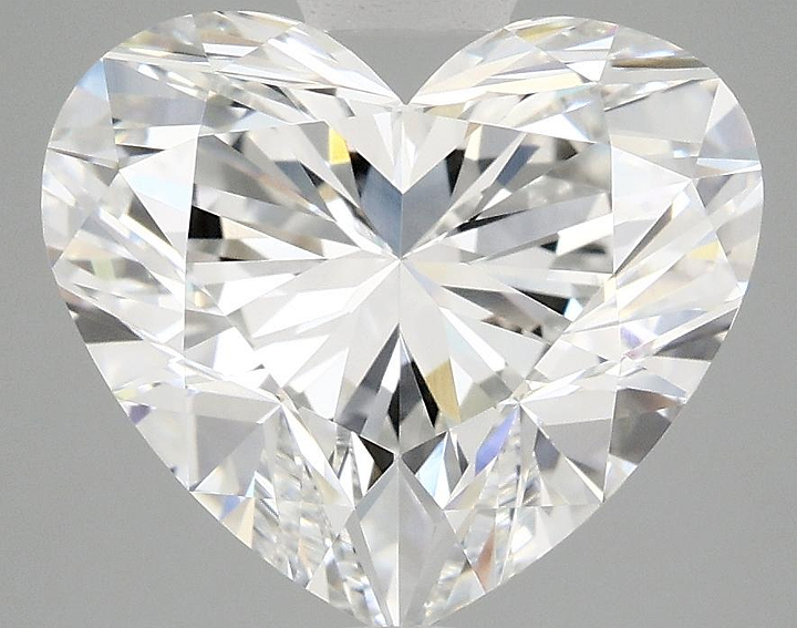 5.05 Carat Heart Shaped Ideal Cut VVS2 IGI Certified Lab Grown Diamond