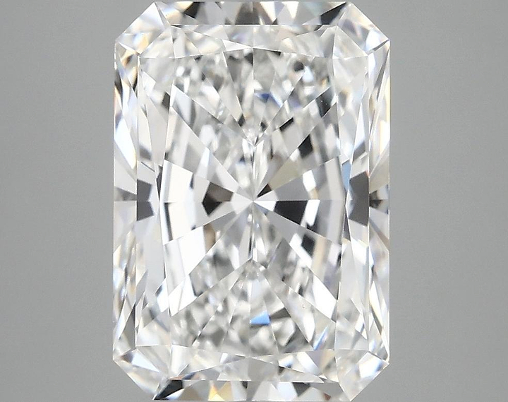 4.05 Carat Radiant Shaped Ideal Cut VVS2 IGI Certified Lab Grown Diamond