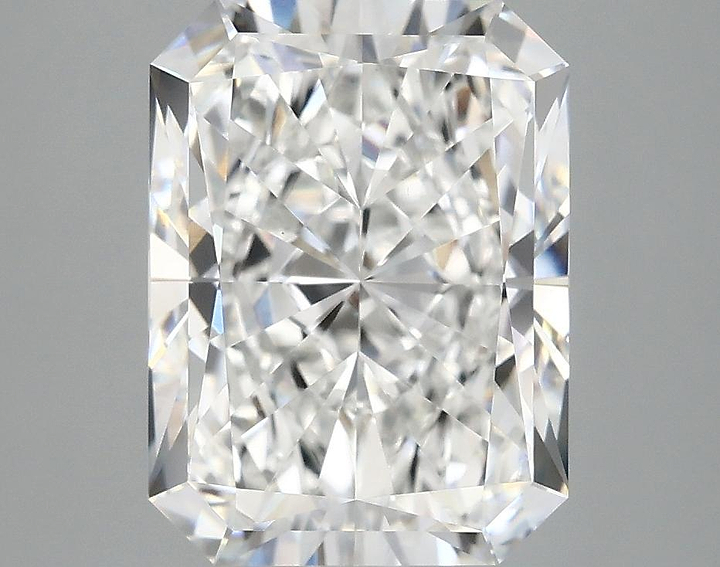 4.07 Carat Radiant Shaped Excellent Cut VVS2 IGI Certified Lab Grown Diamond