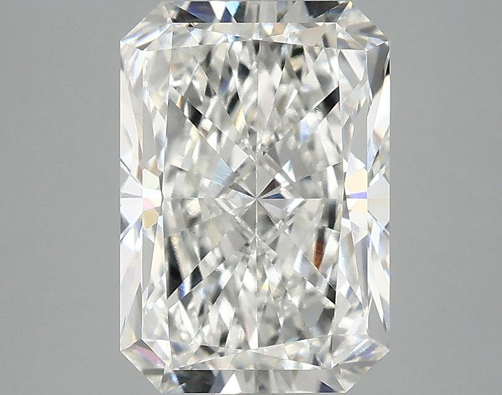 3.03 Carat Radiant Shaped Ideal Cut VVS2 IGI Certified Lab Grown Diamond