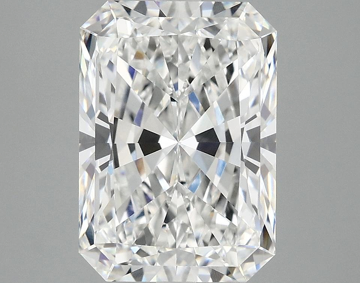 4.09 Carat Radiant Shaped Ideal Cut VVS2 IGI Certified Lab Grown Diamond