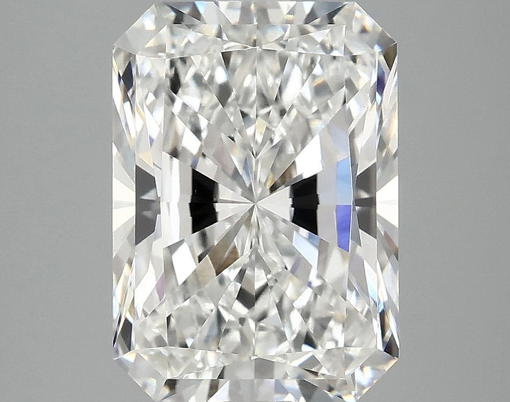 4.01 Carat Radiant Shaped Ideal Cut VVS2 IGI Certified Lab Grown Diamond