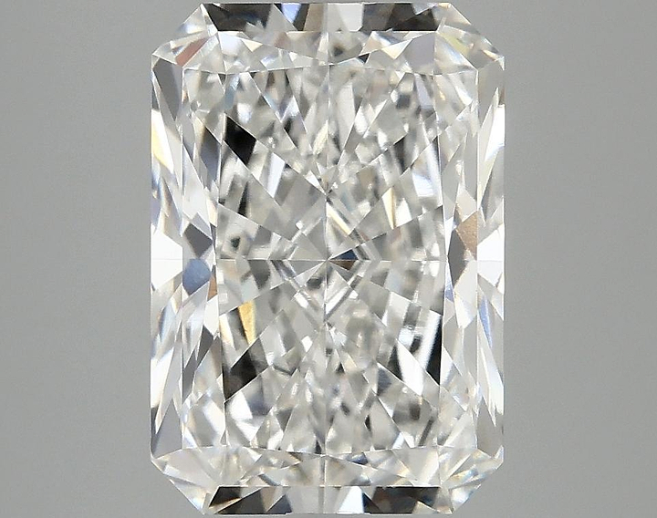 3.93 Carat Radiant Shaped Ideal Cut VVS2 IGI Certified Lab Grown Diamond