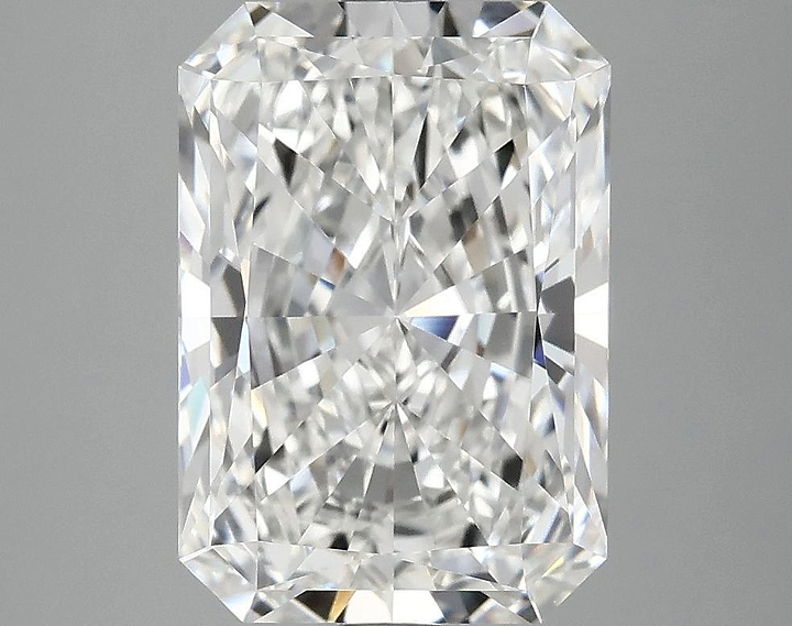 4.02 Carat Radiant Shaped Ideal Cut VS1 IGI Certified Lab Grown Diamond