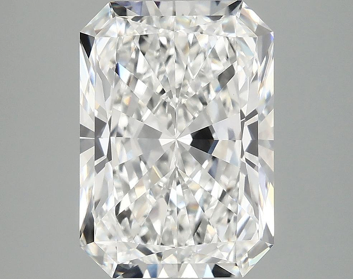 4.09 Carat Radiant Shaped Ideal Cut VVS2 IGI Certified Lab Grown Diamond