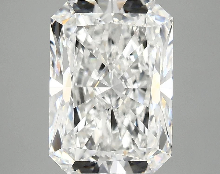4.09 Carat Radiant Shaped Ideal Cut VVS2 IGI Certified Lab Grown Diamond