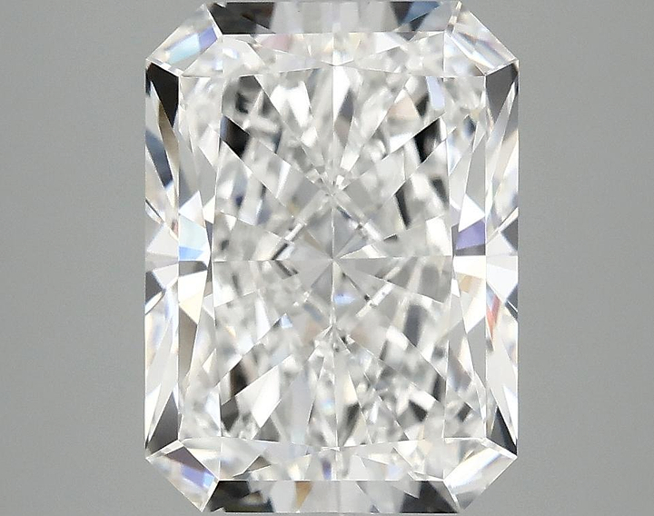 4.05 Carat Radiant Shaped Excellent Cut VS1 IGI Certified Lab Grown Diamond