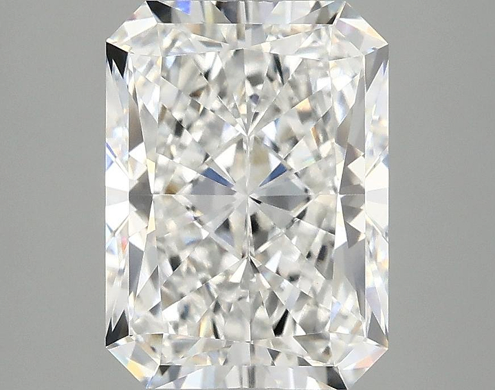 3.03 Carat Radiant Shaped Excellent Cut VVS2 IGI Certified Lab Grown Diamond