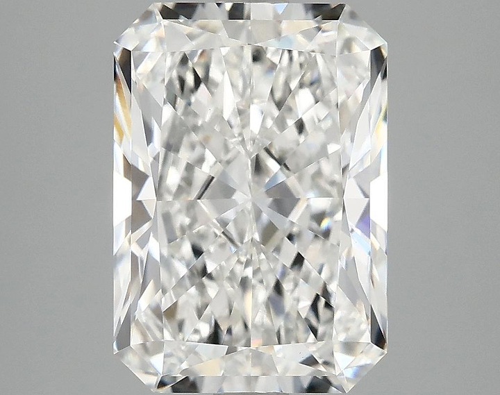 4.18 Carat Radiant Shaped Ideal Cut VVS2 IGI Certified Lab Grown Diamond