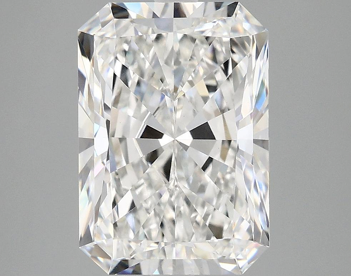 4.07 Carat Radiant Shaped Ideal Cut VS1 IGI Certified Lab Grown Diamond
