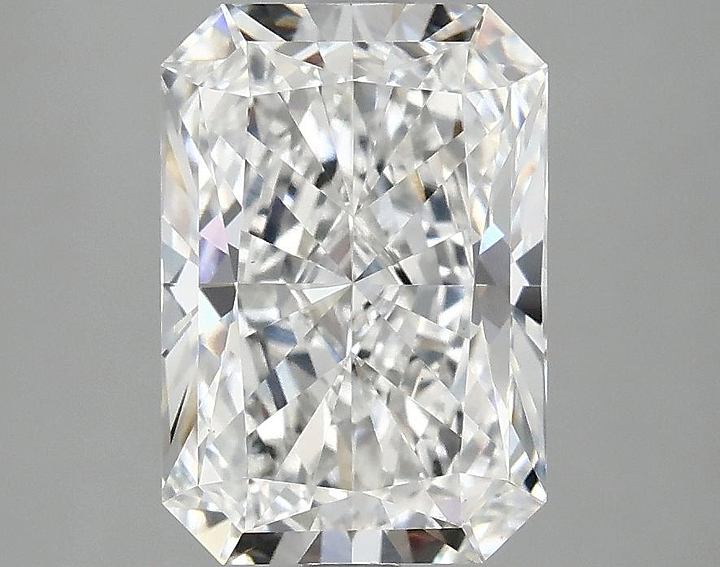 2.99 Carat Radiant Shaped Ideal Cut VS1 IGI Certified Lab Grown Diamond