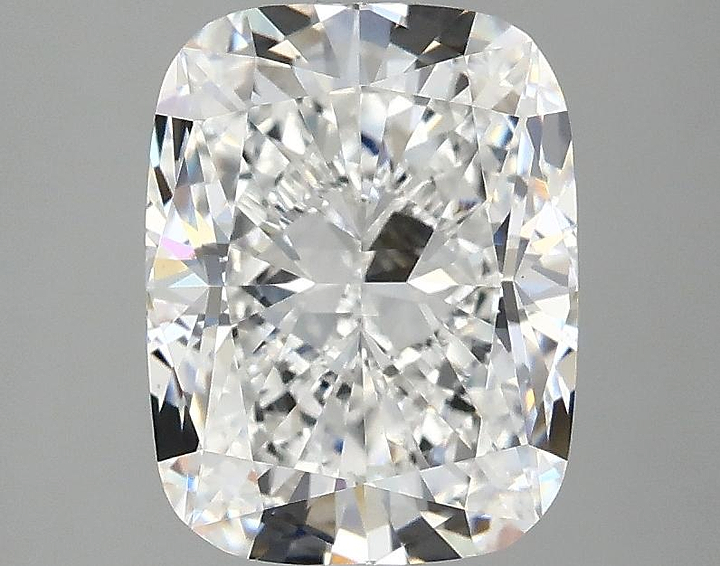 2.52 Carat Cushion Shaped Excellent Cut VVS2 IGI Certified Lab Grown Diamond