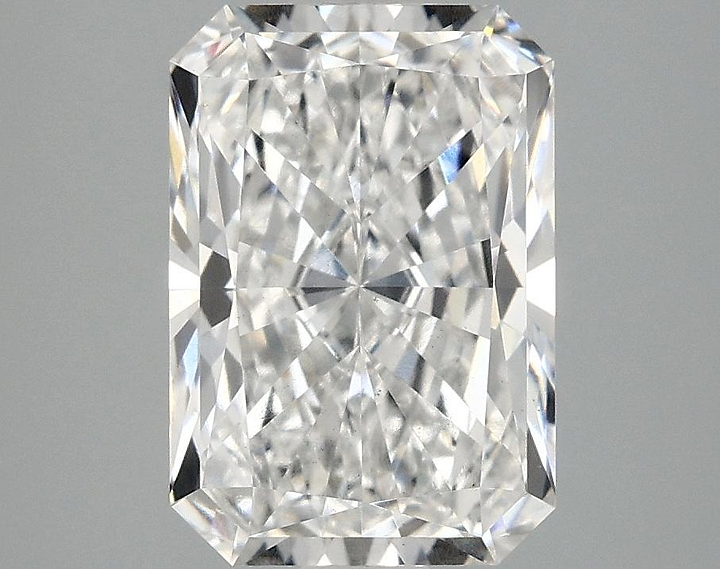 2.98 Carat Radiant Shaped Ideal Cut VS2 IGI Certified Lab Grown Diamond