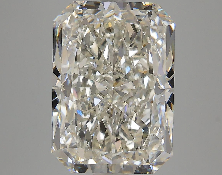 6.68 Carat Radiant Shaped Ideal Cut VS2 IGI Certified Lab Grown Diamond