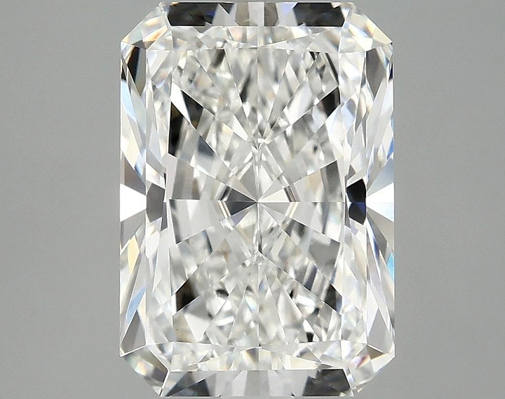 3.93 Carat Radiant Shaped Ideal Cut VVS2 IGI Certified Lab Grown Diamond