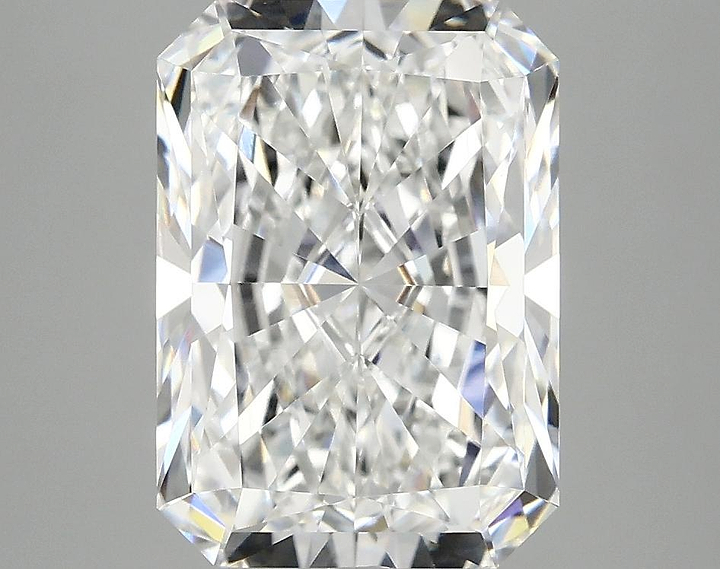 4.1 Carat Radiant Shaped Ideal Cut VVS2 IGI Certified Lab Grown Diamond