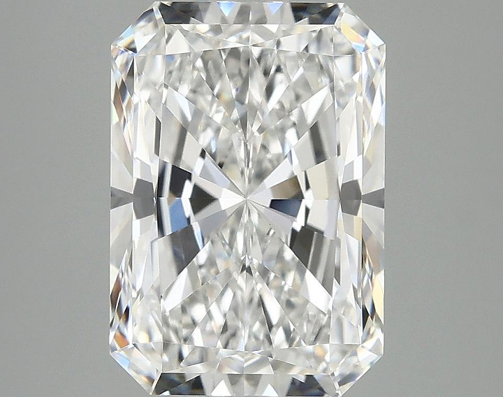 3.95 Carat Radiant Shaped Ideal Cut VVS2 IGI Certified Lab Grown Diamond