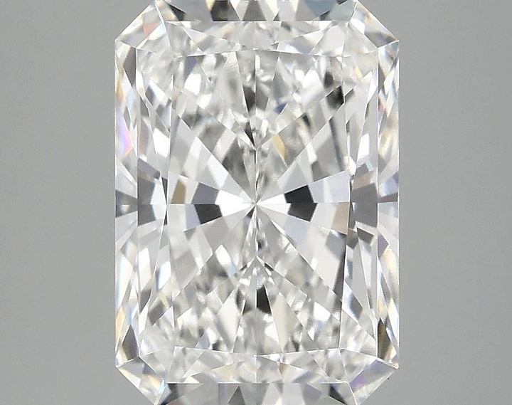 3.09 Carat Radiant Shaped Ideal Cut VVS2 IGI Certified Lab Grown Diamond