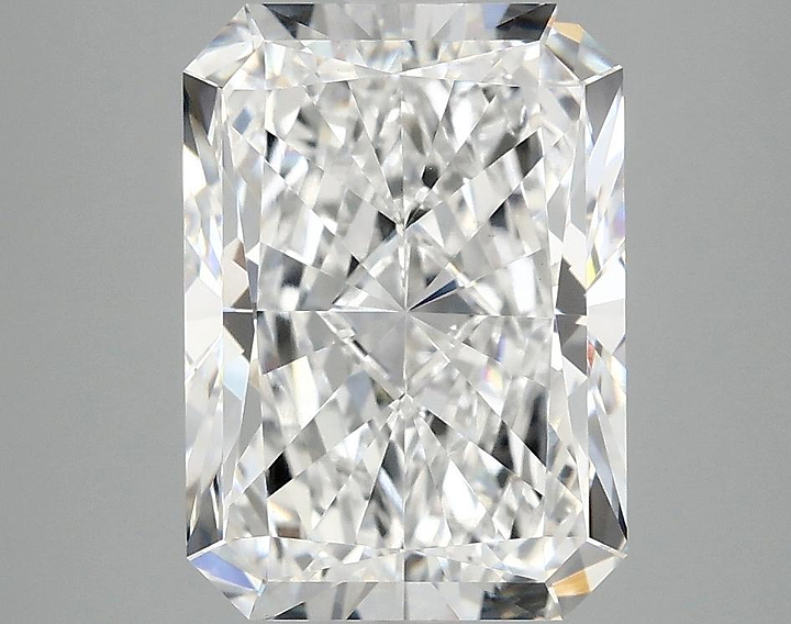 4.13 Carat Radiant Shaped Ideal Cut VVS2 IGI Certified Lab Grown Diamond