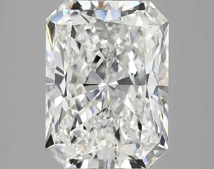2.83 Carat Radiant Shaped Excellent Cut VVS2 IGI Certified Lab Grown Diamond