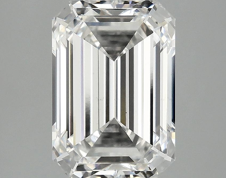 3.08 Carat Emerald Shaped Ideal Cut VS2 IGI Certified Lab Grown Diamond