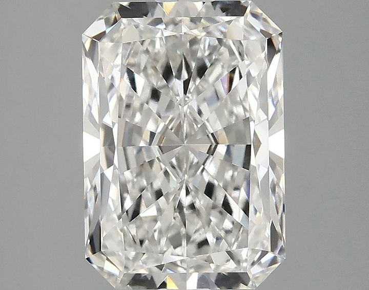 3.04 Carat Radiant Shaped Ideal Cut VVS2 IGI Certified Lab Grown Diamond