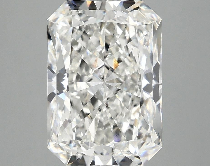 3.04 Carat Radiant Shaped Ideal Cut VVS2 IGI Certified Lab Grown Diamond