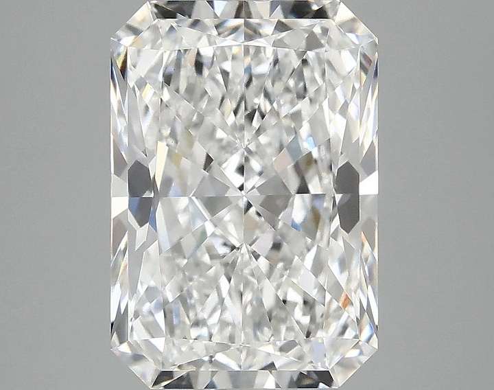 3.94 Carat Radiant Shaped Ideal Cut VVS2 IGI Certified Lab Grown Diamond