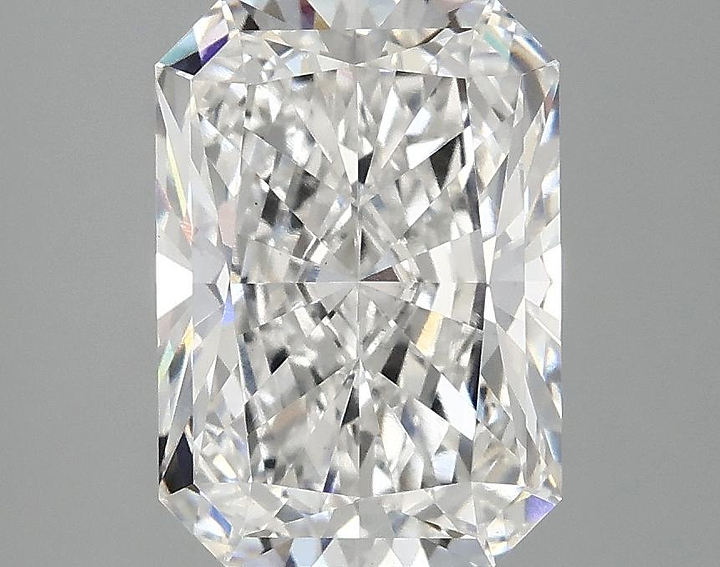 3.05 Carat Radiant Shaped Ideal Cut VS1 IGI Certified Lab Grown Diamond