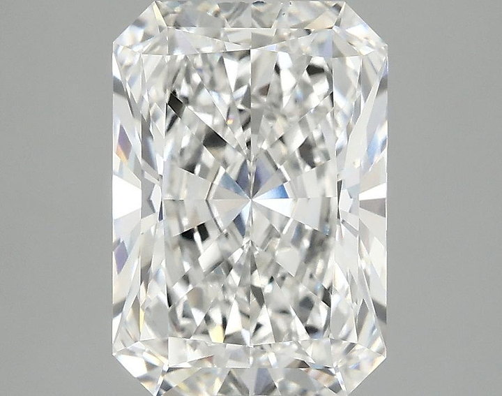 3.06 Carat Radiant Shaped Ideal Cut VS1 IGI Certified Lab Grown Diamond