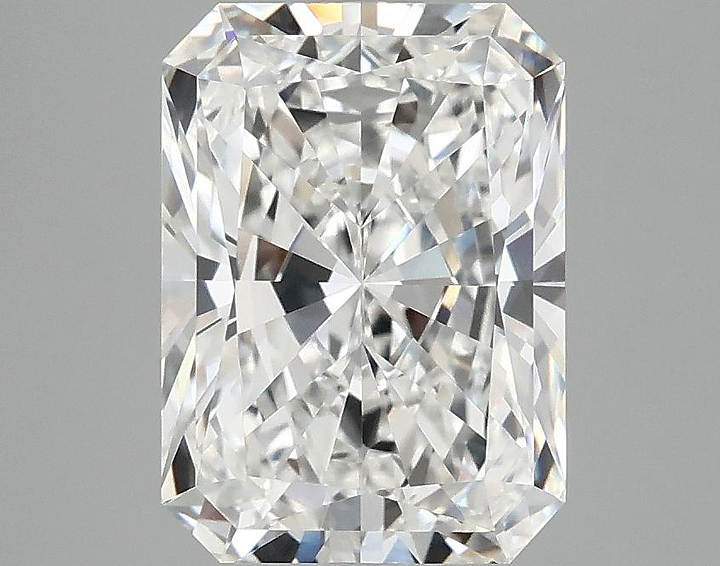 3.1 Carat Radiant Shaped Excellent Cut VVS2 IGI Certified Lab Grown Diamond