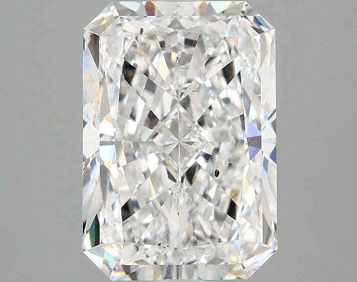 3.04 Carat Radiant Shaped Ideal Cut SI1 IGI Certified Lab Grown Diamond