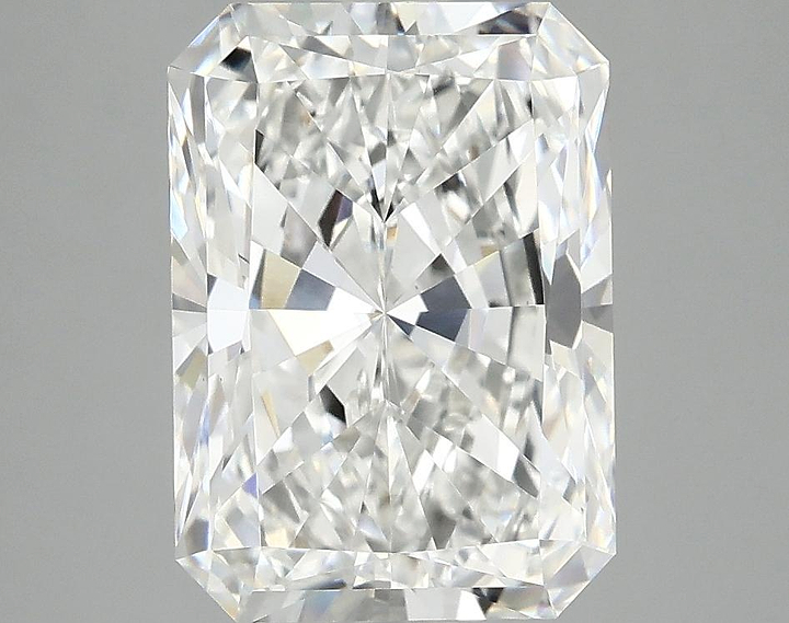 3.98 Carat Radiant Shaped Ideal Cut VS1 IGI Certified Lab Grown Diamond
