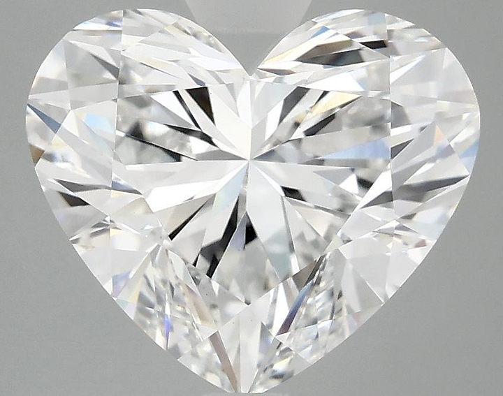 4.09 Carat Heart Shaped Ideal Cut VS1 IGI Certified Lab Grown Diamond