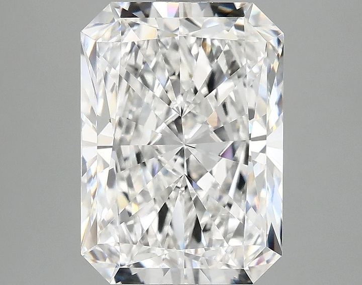 4.06 Carat Radiant Shaped Excellent Cut VVS2 IGI Certified Lab Grown Diamond