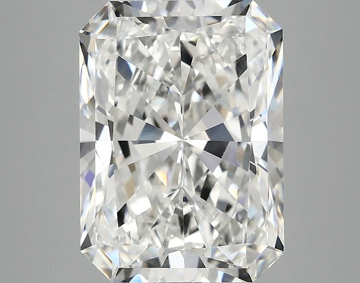 4.03 Carat Radiant Shaped Excellent Cut VVS2 IGI Certified Lab Grown Diamond