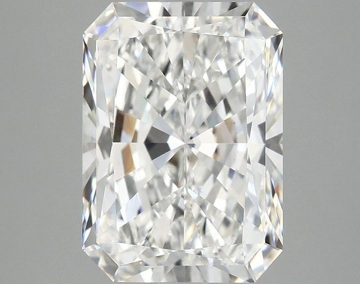 4.05 Carat Radiant Shaped Excellent Cut VVS2 IGI Certified Lab Grown Diamond