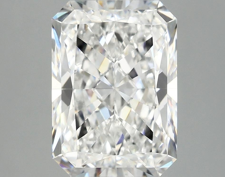 4.02 Carat Radiant Shaped Ideal Cut VVS2 IGI Certified Lab Grown Diamond