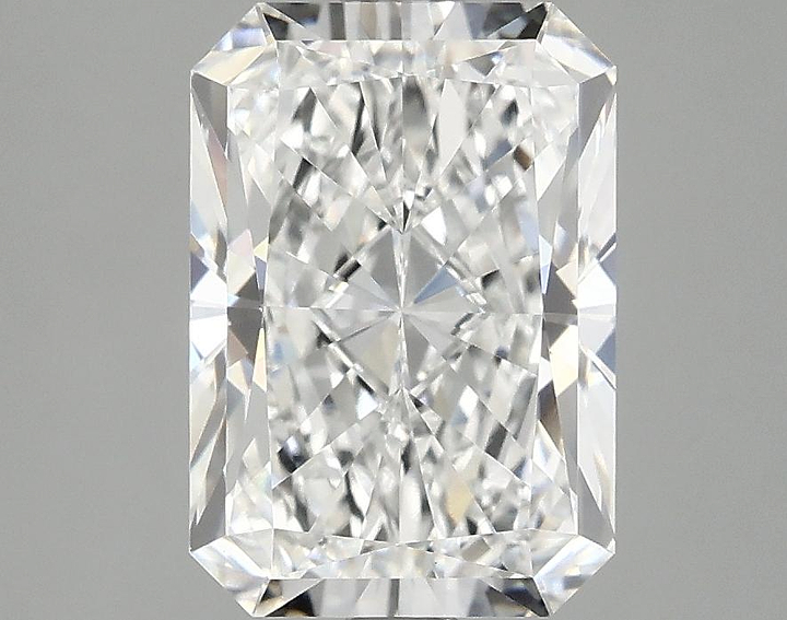 3.04 Carat Radiant Shaped Ideal Cut VVS2 IGI Certified Lab Grown Diamond