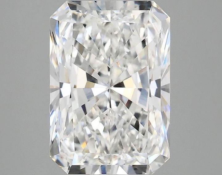3.02 Carat Radiant Shaped Ideal Cut VVS2 IGI Certified Lab Grown Diamond