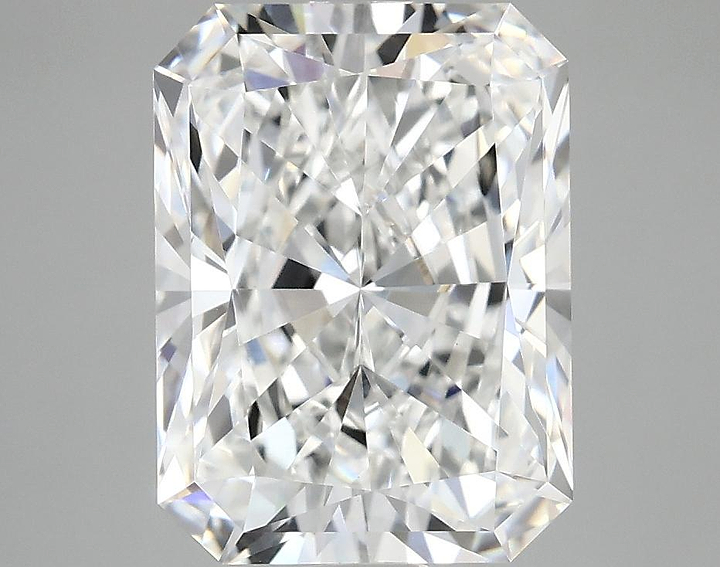 4.02 Carat Radiant Shaped Excellent Cut VVS2 IGI Certified Lab Grown Diamond